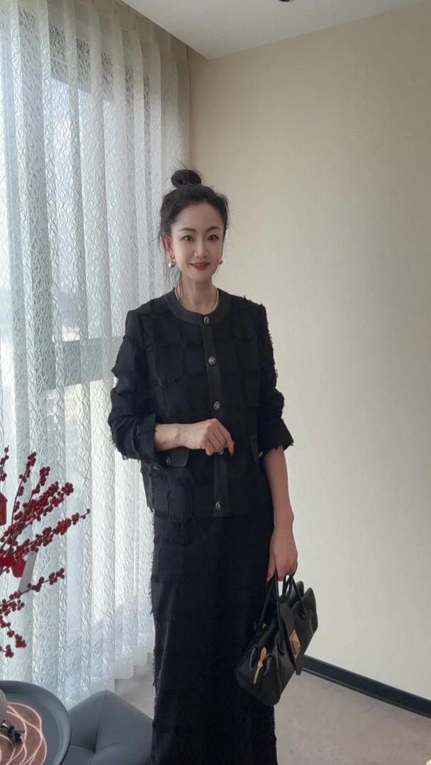 25117212【高斯雪岚】新款气质优雅女人味小香外套