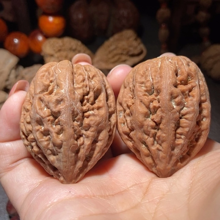 把件文玩核桃东北楸子小雪184