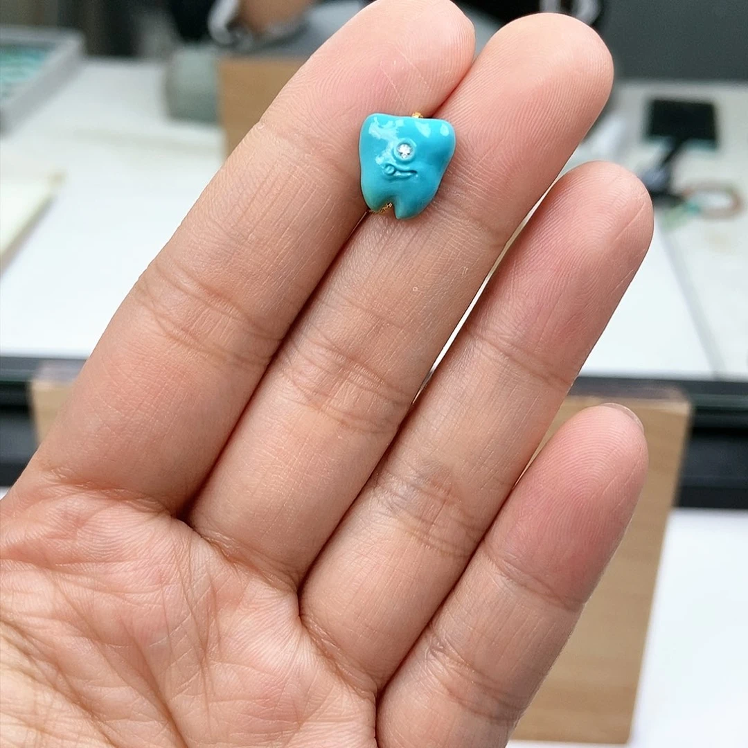 未镶嵌绿松石珠宝奇石