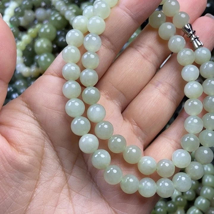 颈饰未镶嵌和田玉卡8