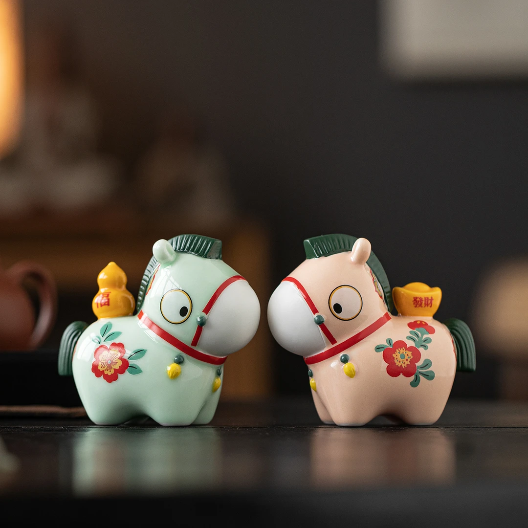 陶瓷可爱花财小马茶宠摆件生肖马招财福禄家居茶室茶桌面装饰礼品