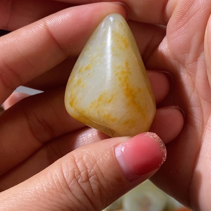 和田玉挂件未镶嵌松