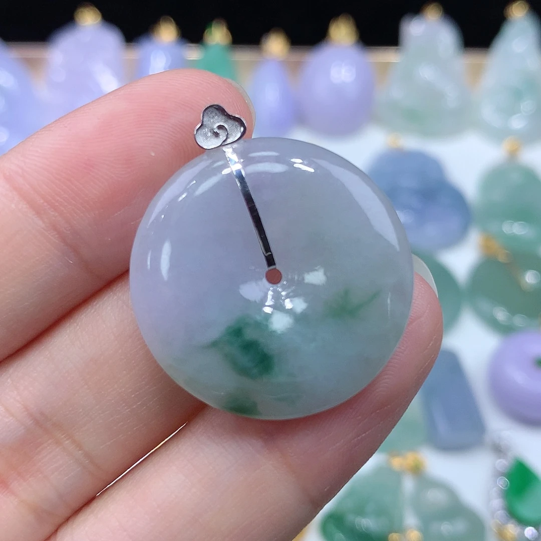 颈饰18K金镶嵌翡翠翡翠