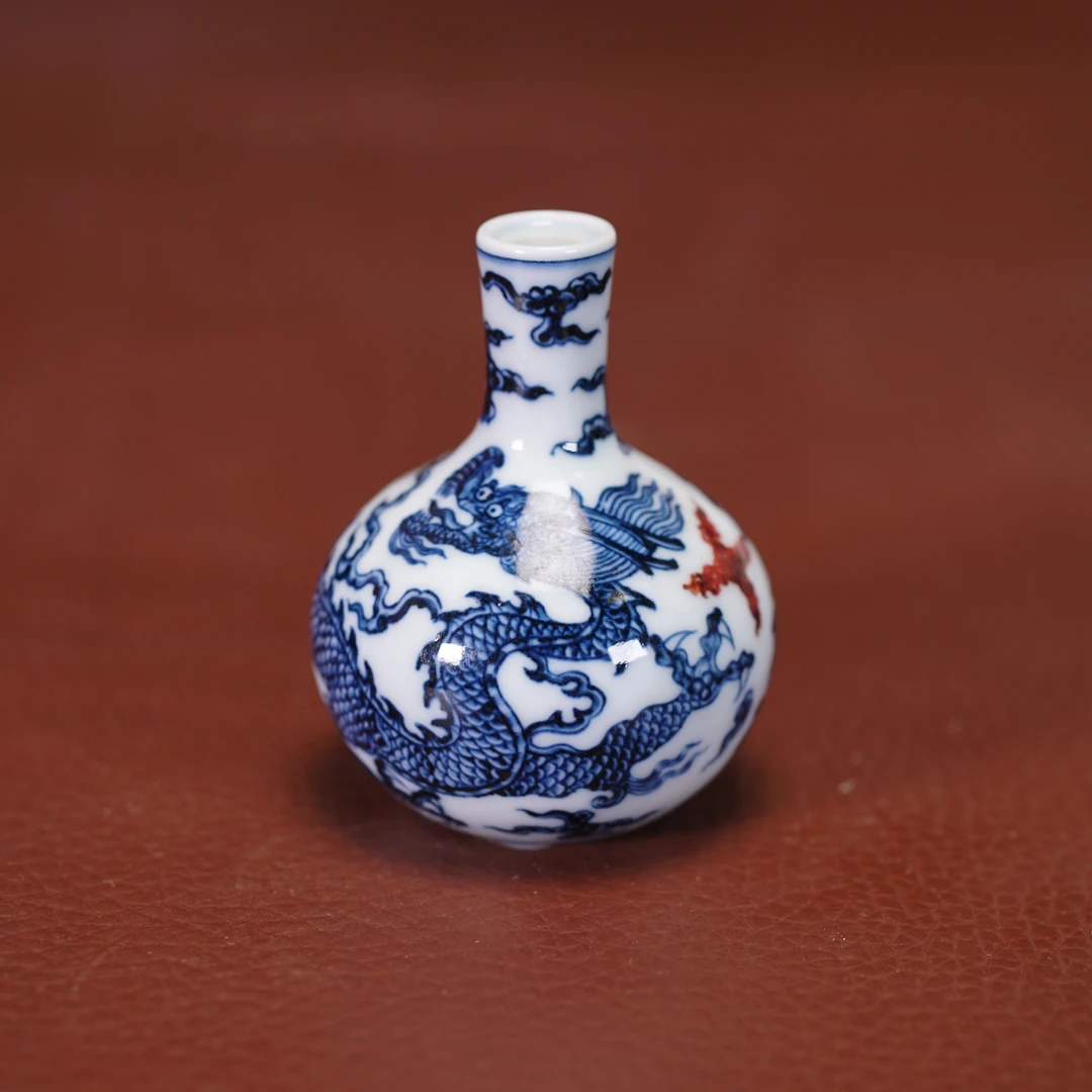 【阳春白雪】-青花釉里红龙纹瓶型盖置
