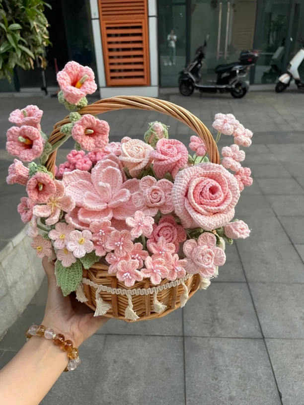 韩系纯手工钩织粉色系大花篮玫瑰花束情人节礼物生日礼物成品大号