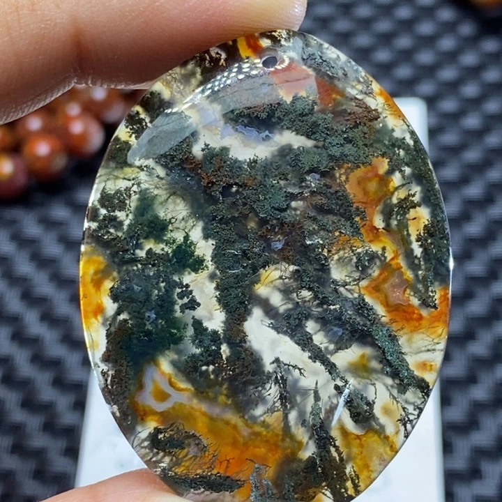 玛瑙/玉髓颈饰未镶嵌