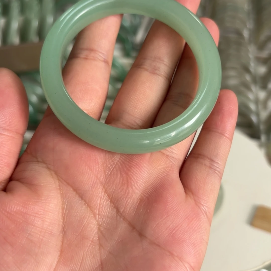 未镶嵌手镯东陵石