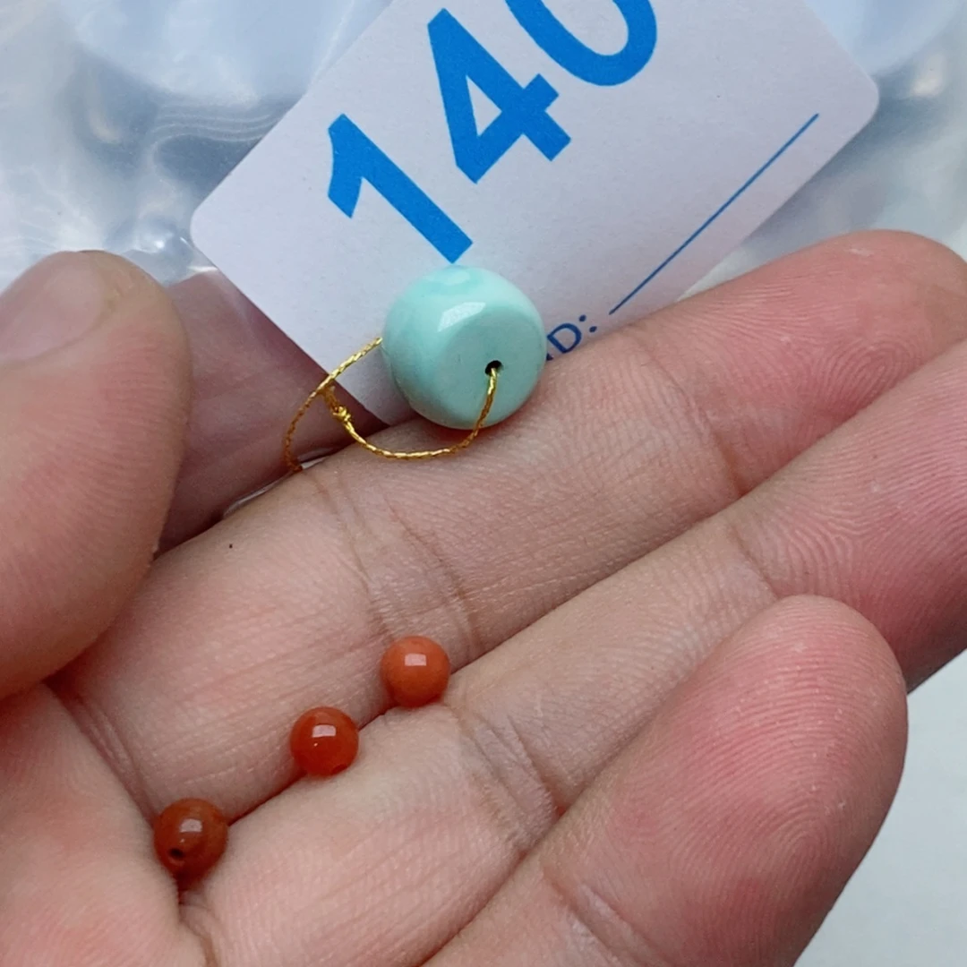 南红玛瑙未镶嵌珠宝奇石