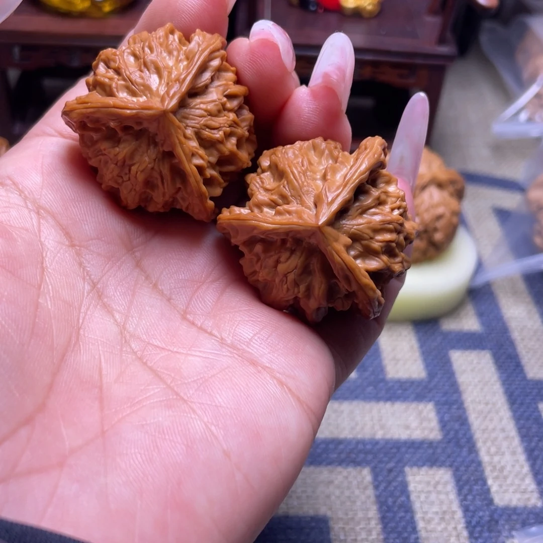 吊坠文玩核桃38盘山公子帽三棱