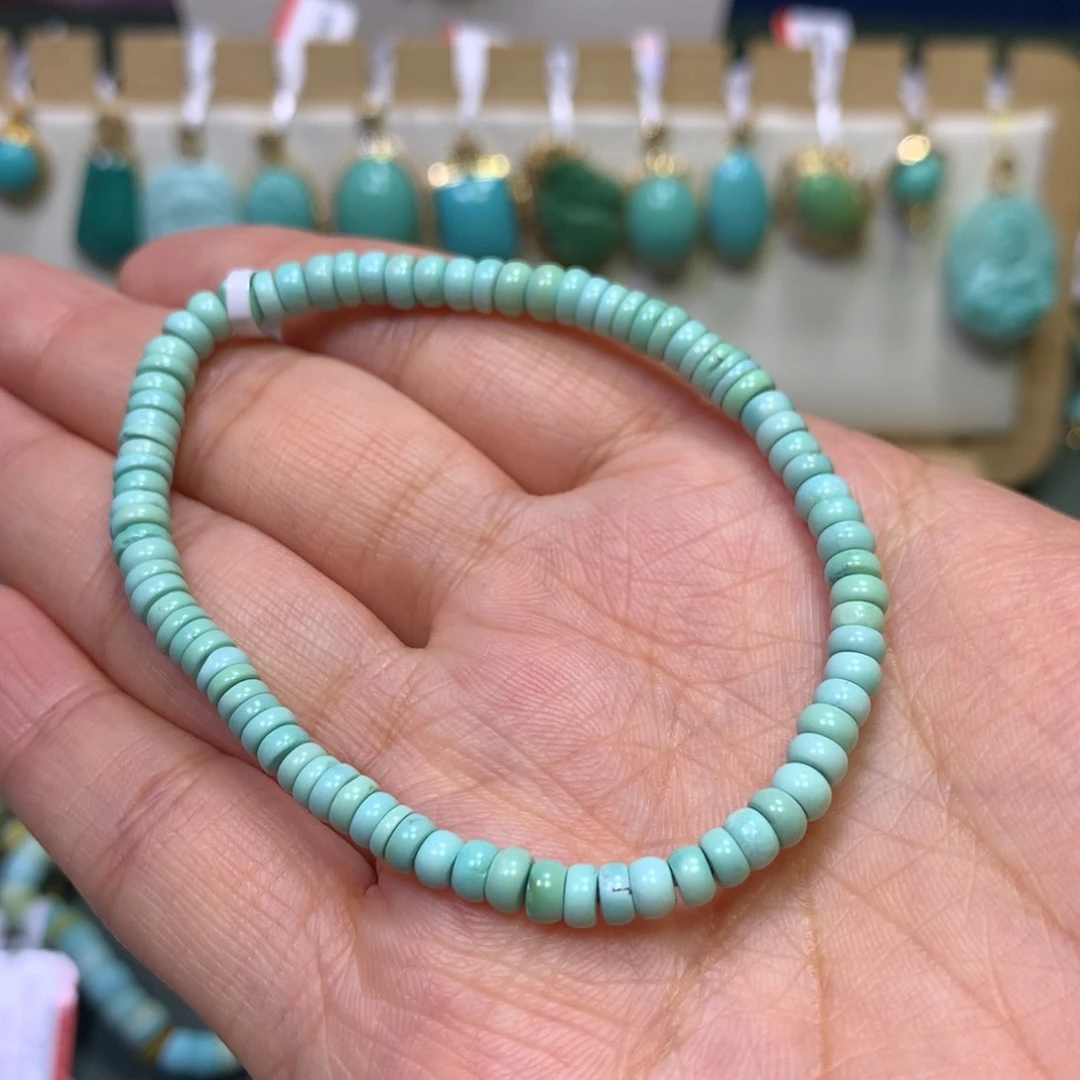 绿松石手串未镶嵌