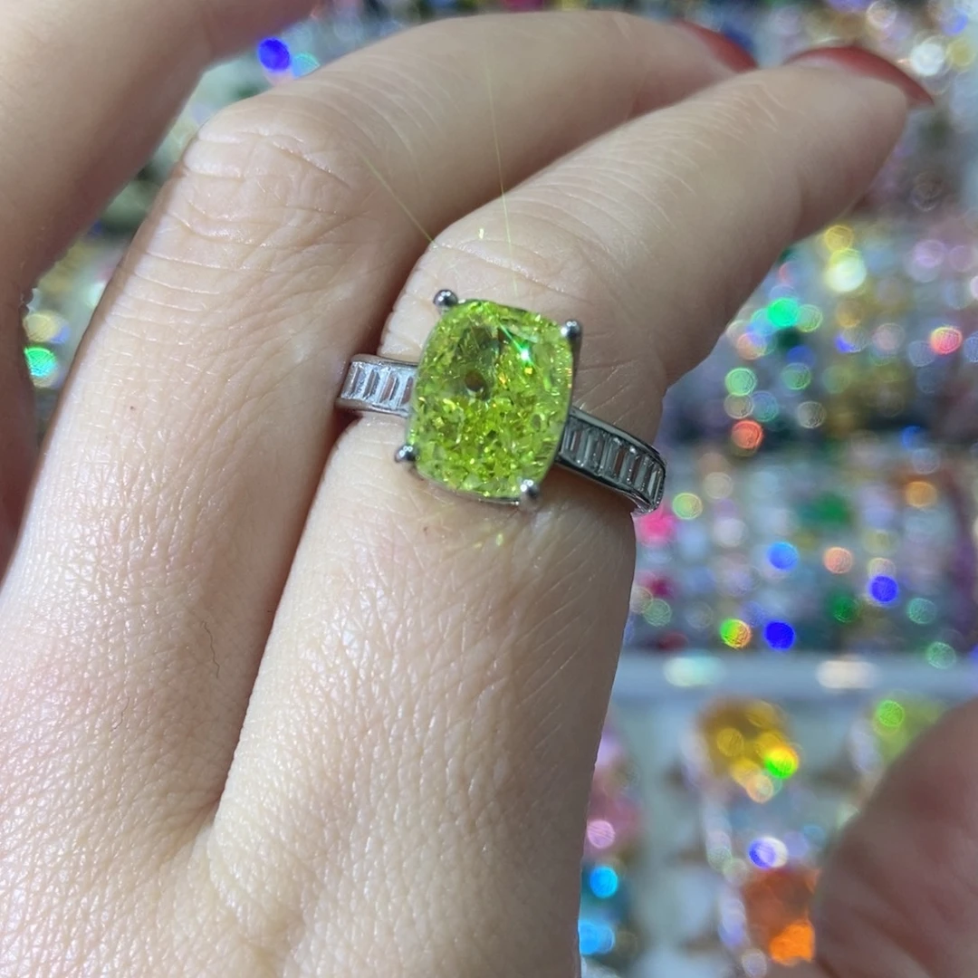 66锆石（处理）戒指