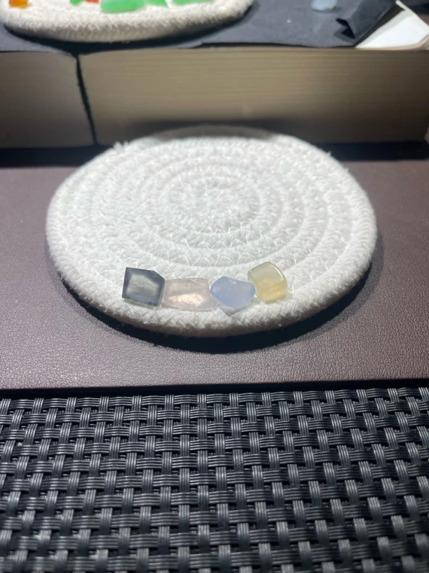 缅甸天然翡翠A货随形组合