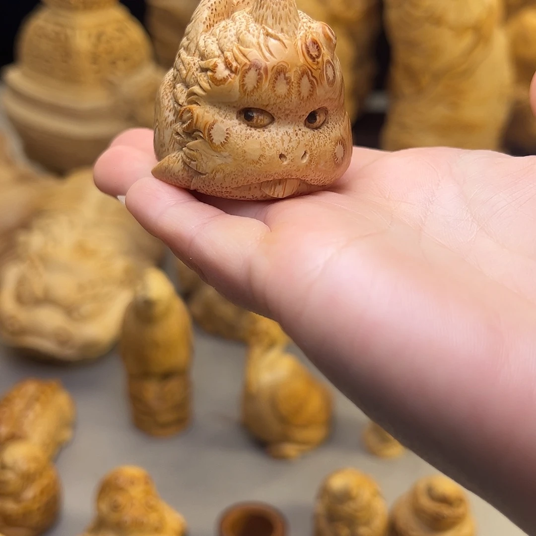 竹竹根的雕刻艺术