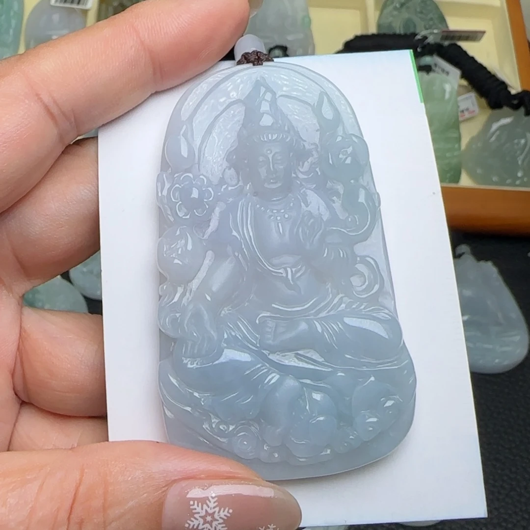 翡翠未镶嵌颈饰