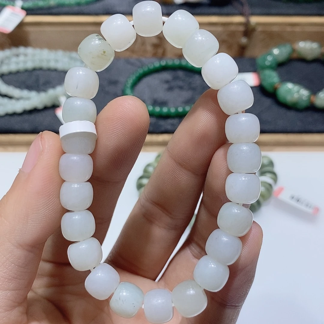 独山玉未镶嵌手串