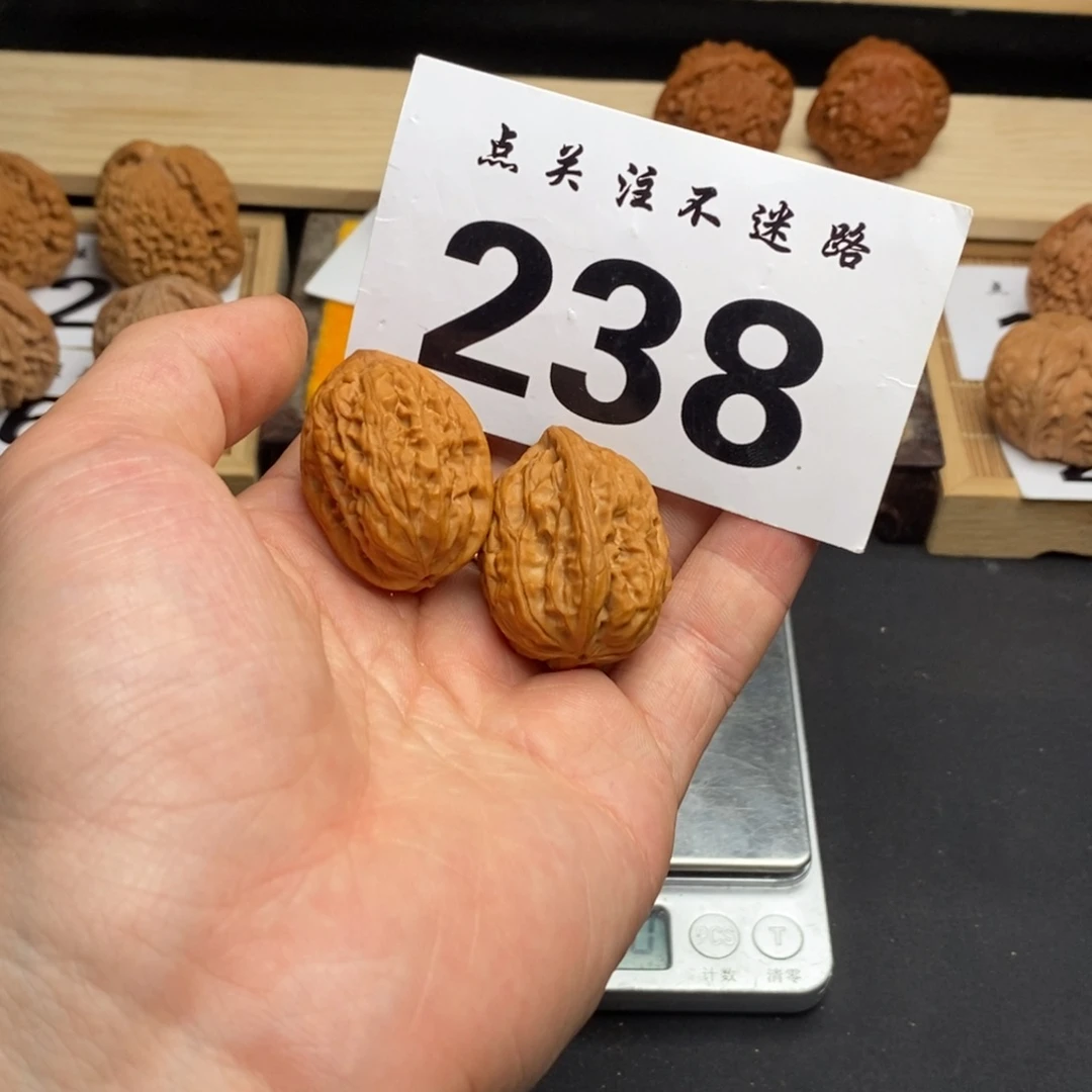 吊坠文玩核桃30鸡心