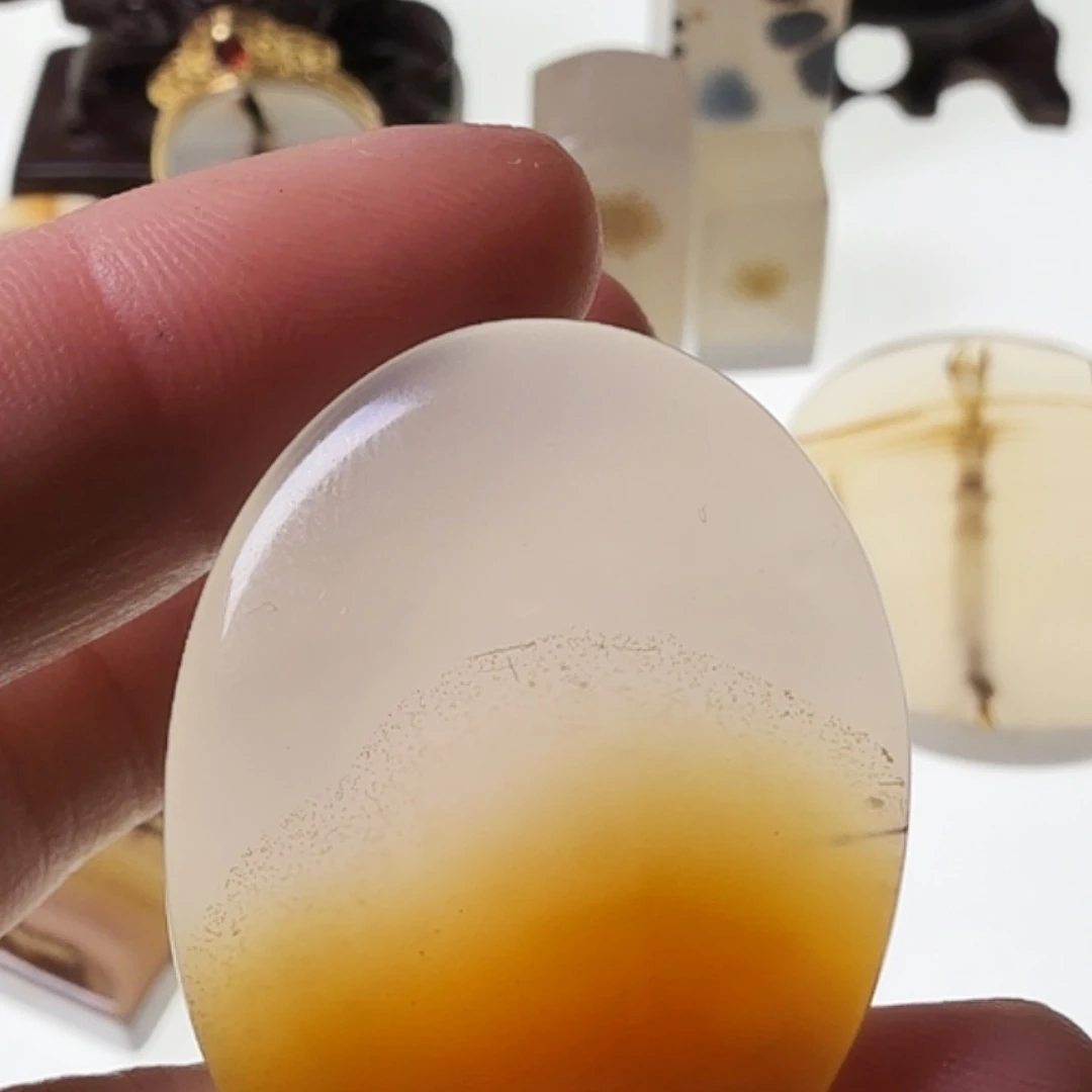 玛瑙/玉髓未镶嵌珠宝半成品