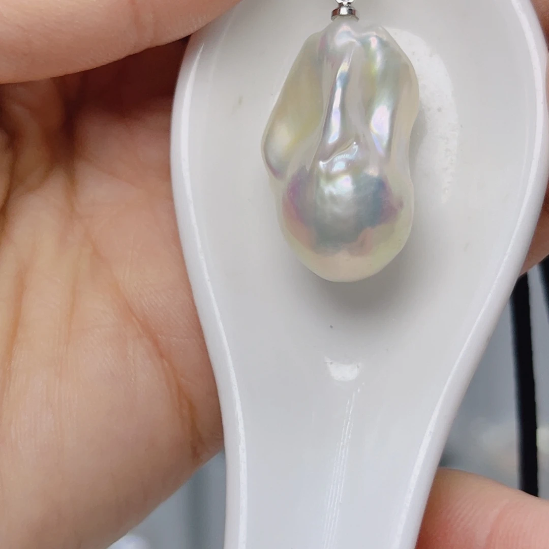 颈饰未镶嵌淡水珍珠