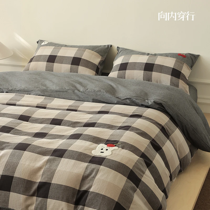 向内穿行【小狗樱桃】全棉砂洗四件套简约格子床上用品