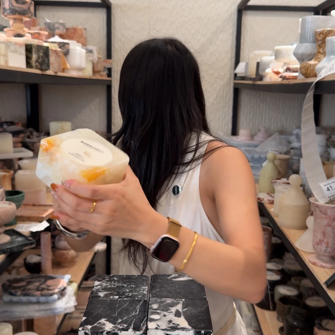 大理石40。  电量满格。