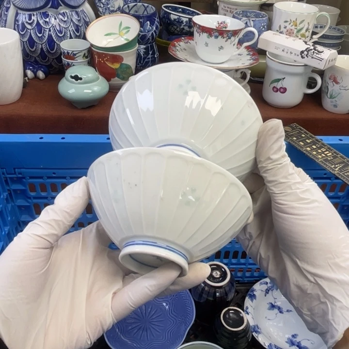 他家瓷器真美…开播了