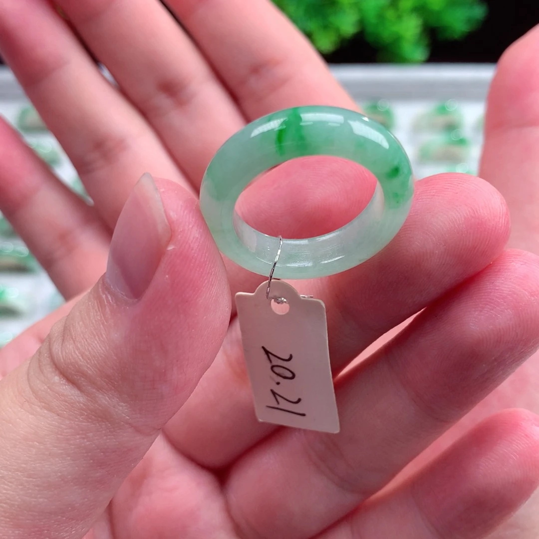 未镶嵌戒指翡翠天然