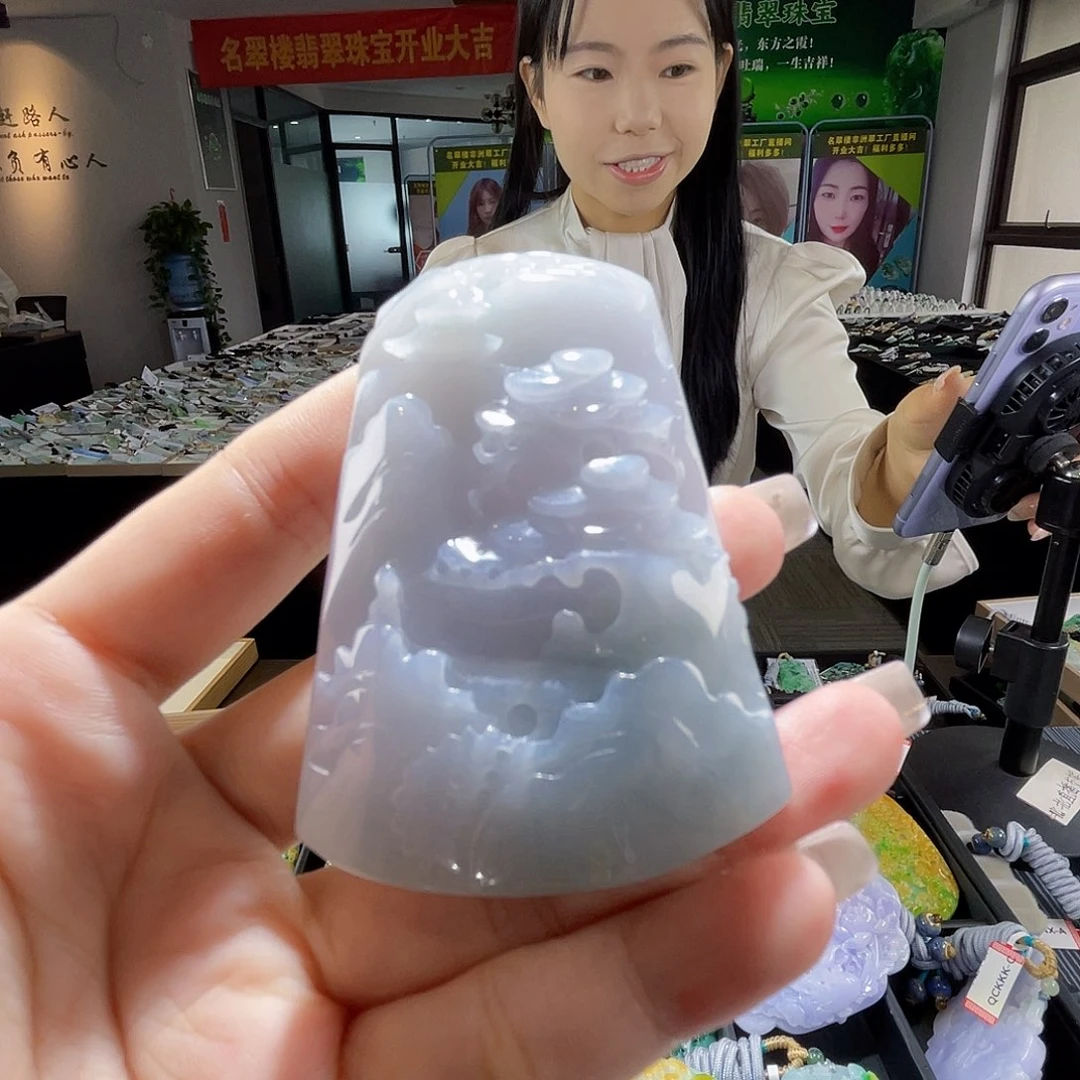 颈饰未镶嵌翡翠一