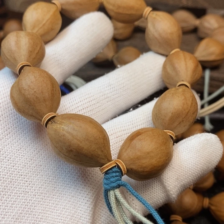 木质类18橄榄核手串