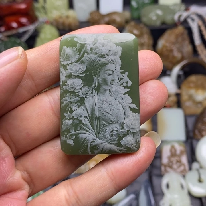 和田玉（糖玉）未镶嵌颈饰