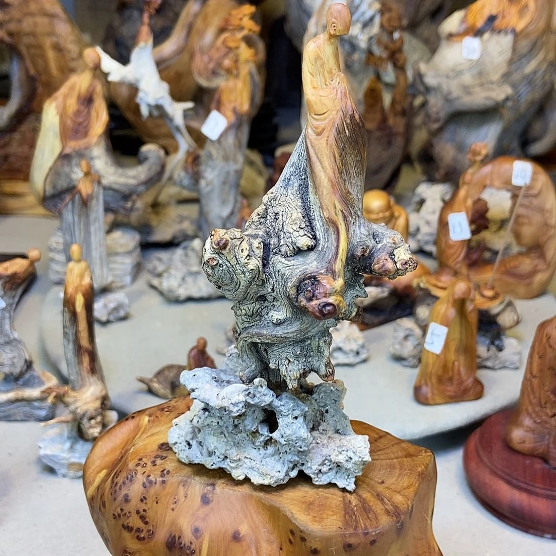 小***爹柏木（崖柏）精品无相手把件