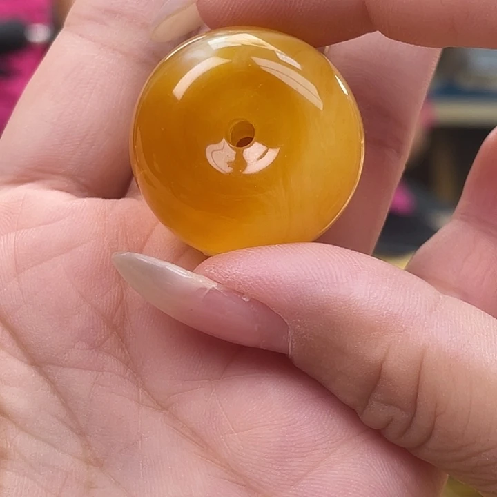 琥珀未镶嵌珠宝奇石琥珀h38