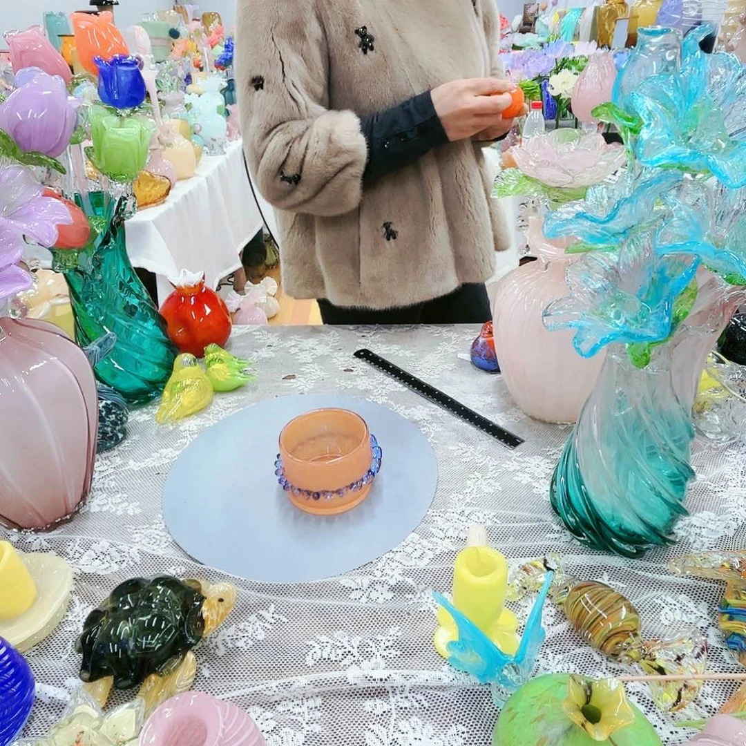 福利不退不换琉璃花瓶艺术品