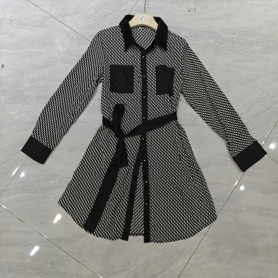 6071无袖V领小香风A字裙连衣裙格子默认风格中长款