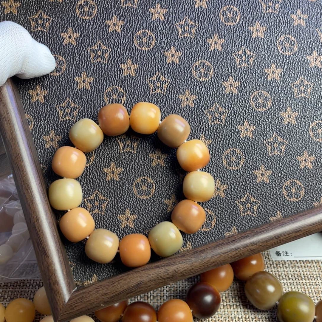 吊坠菩提根/象牙果17.5，默认微瑕 没有备珠