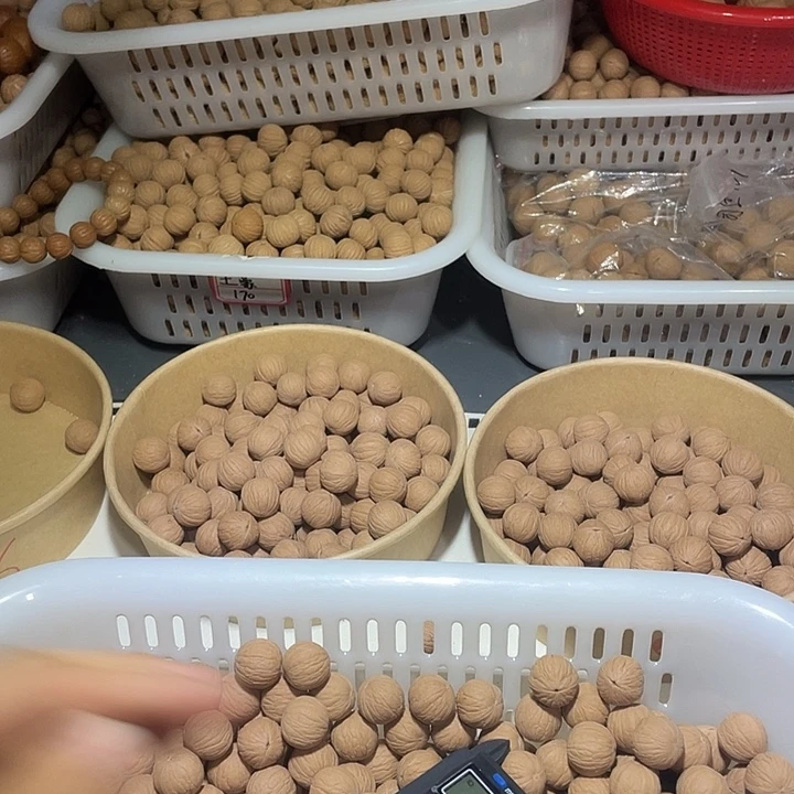 核桃聚宝盆18尺寸50颗