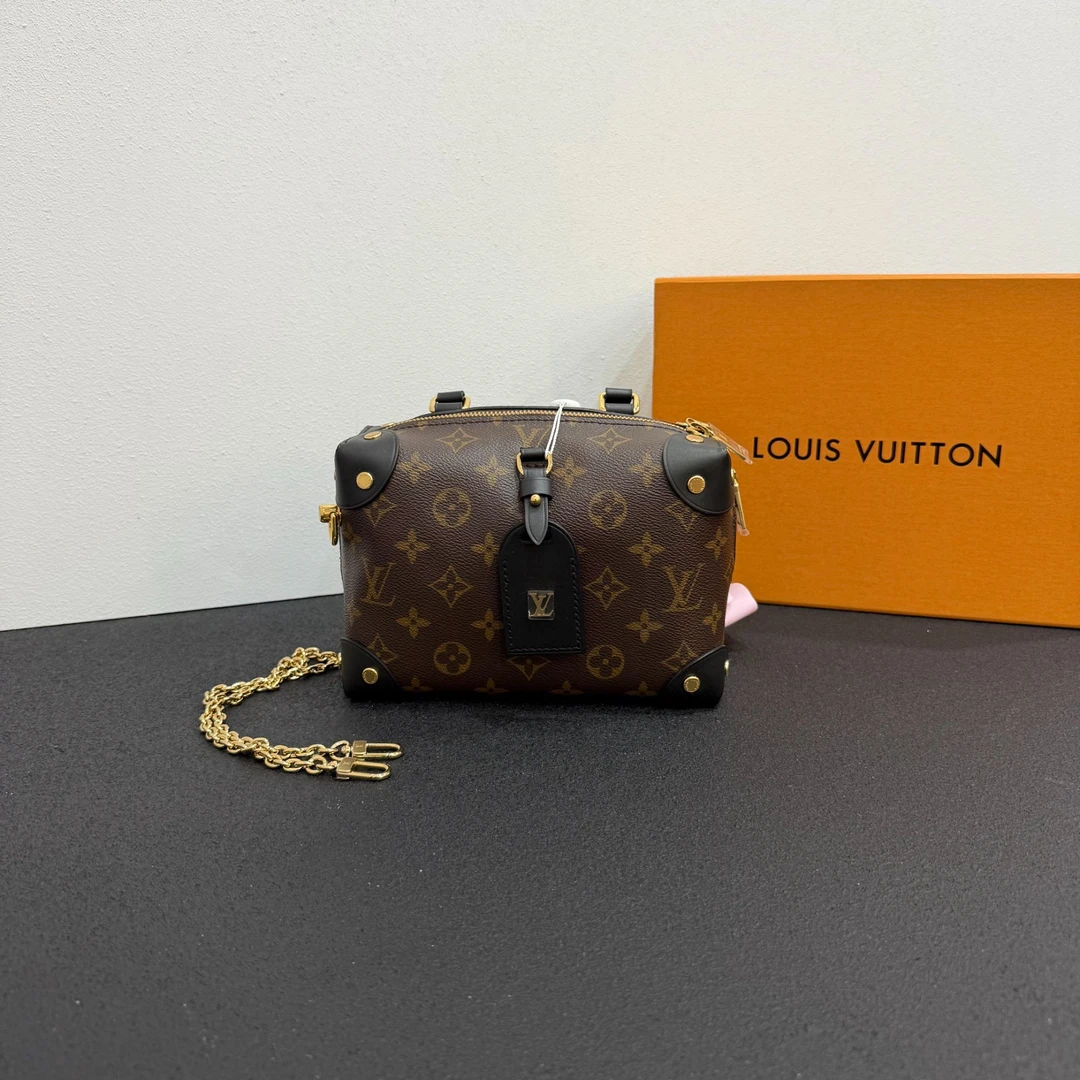 未使用 LouisVuitton/路易威登 壹所奢品/LV 八角软盒子 闲置