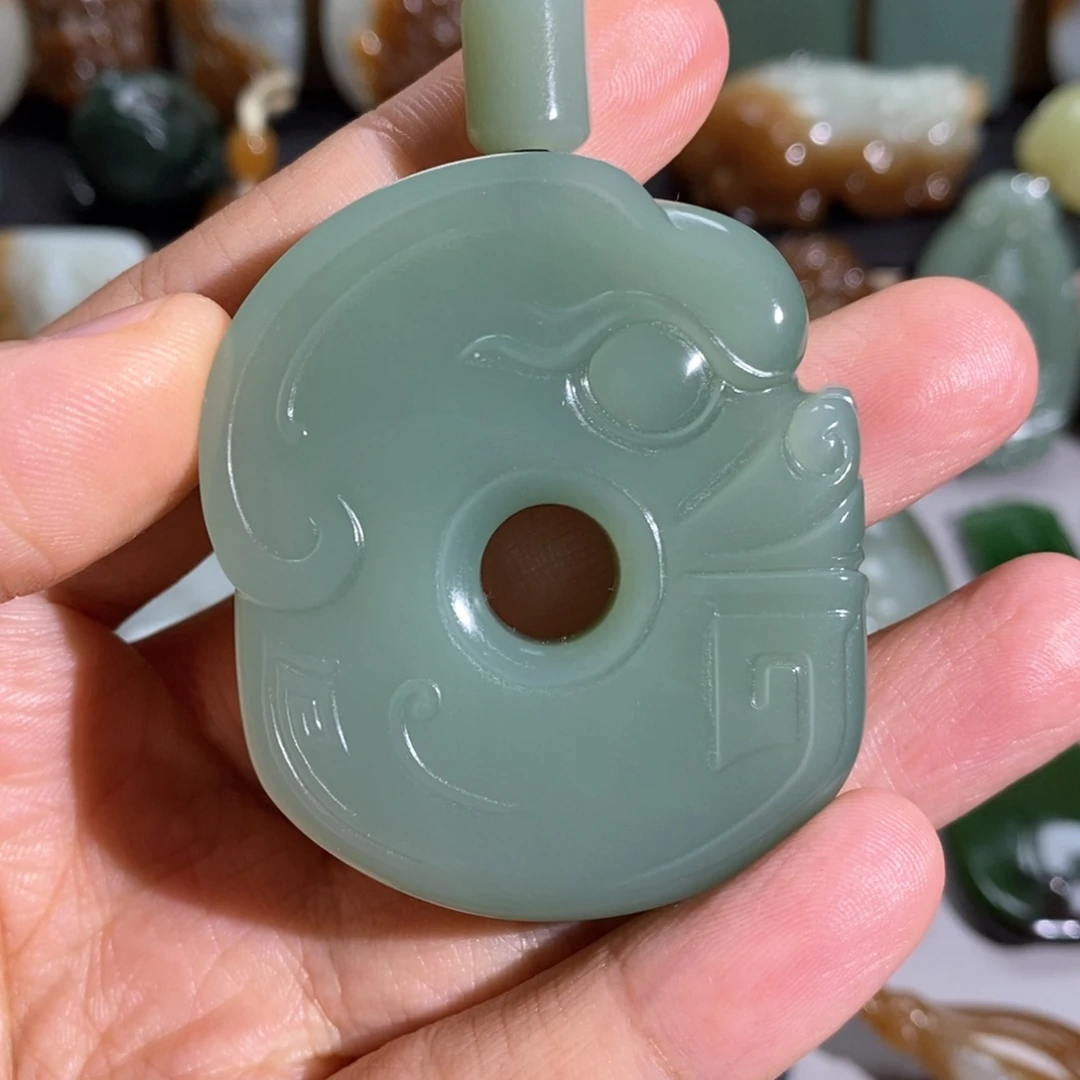 事***意颈饰未镶嵌和田玉