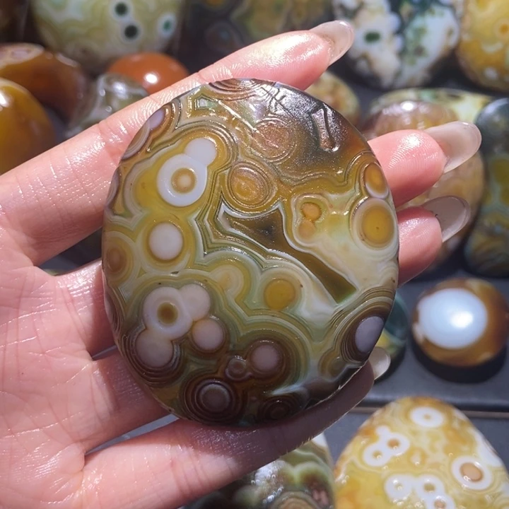 【闪购商品】未镶嵌玛瑙/玉髓珠宝奇石y y