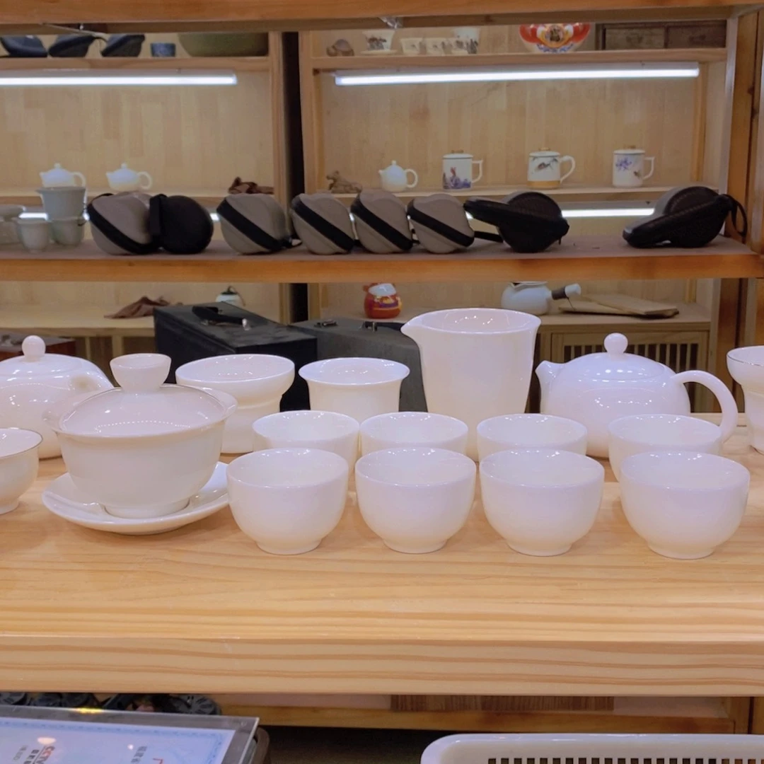 不止中国白羊脂玉瓷