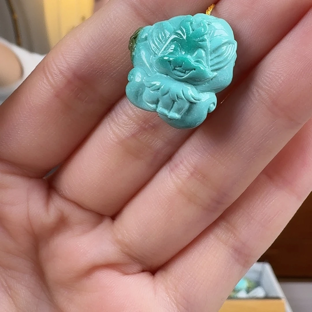 绿松石未镶嵌挂件