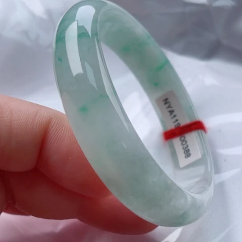 翡翠手镯未镶嵌贵妃椭圆57.8无纹裂48小时鉴赏期