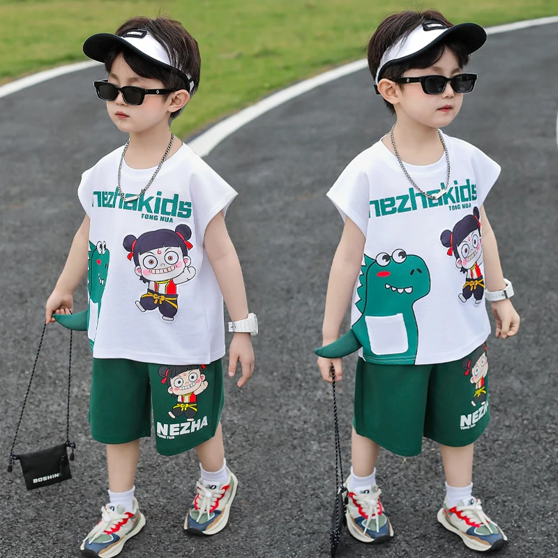 男童夏装无袖背心套装2025年款宝宝夏季薄款衣服哪吒儿童洋气服装