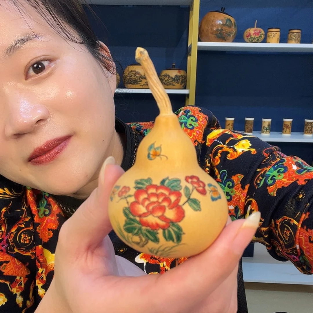 大叶紫檀（黑酸枝木类）云**
