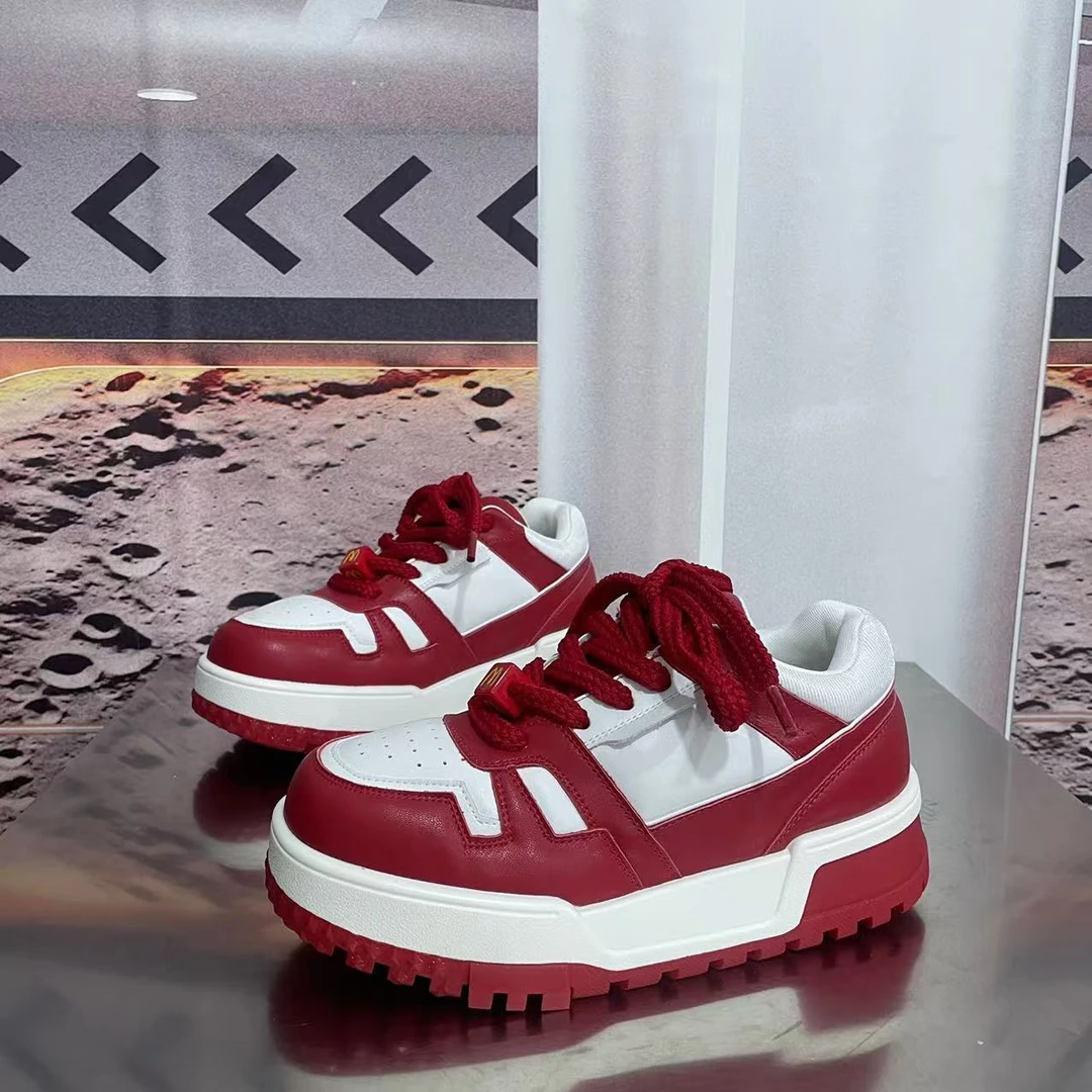 1789四季新款2025圆头系带韩版简约休闲板鞋潮流百搭红色时尚