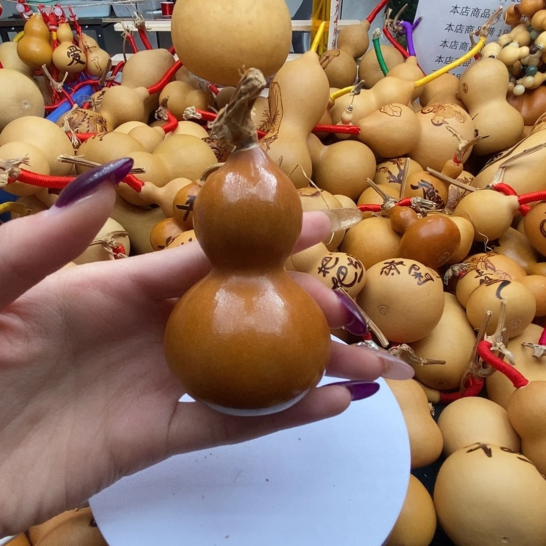 天***心香榧木葫芦工艺品