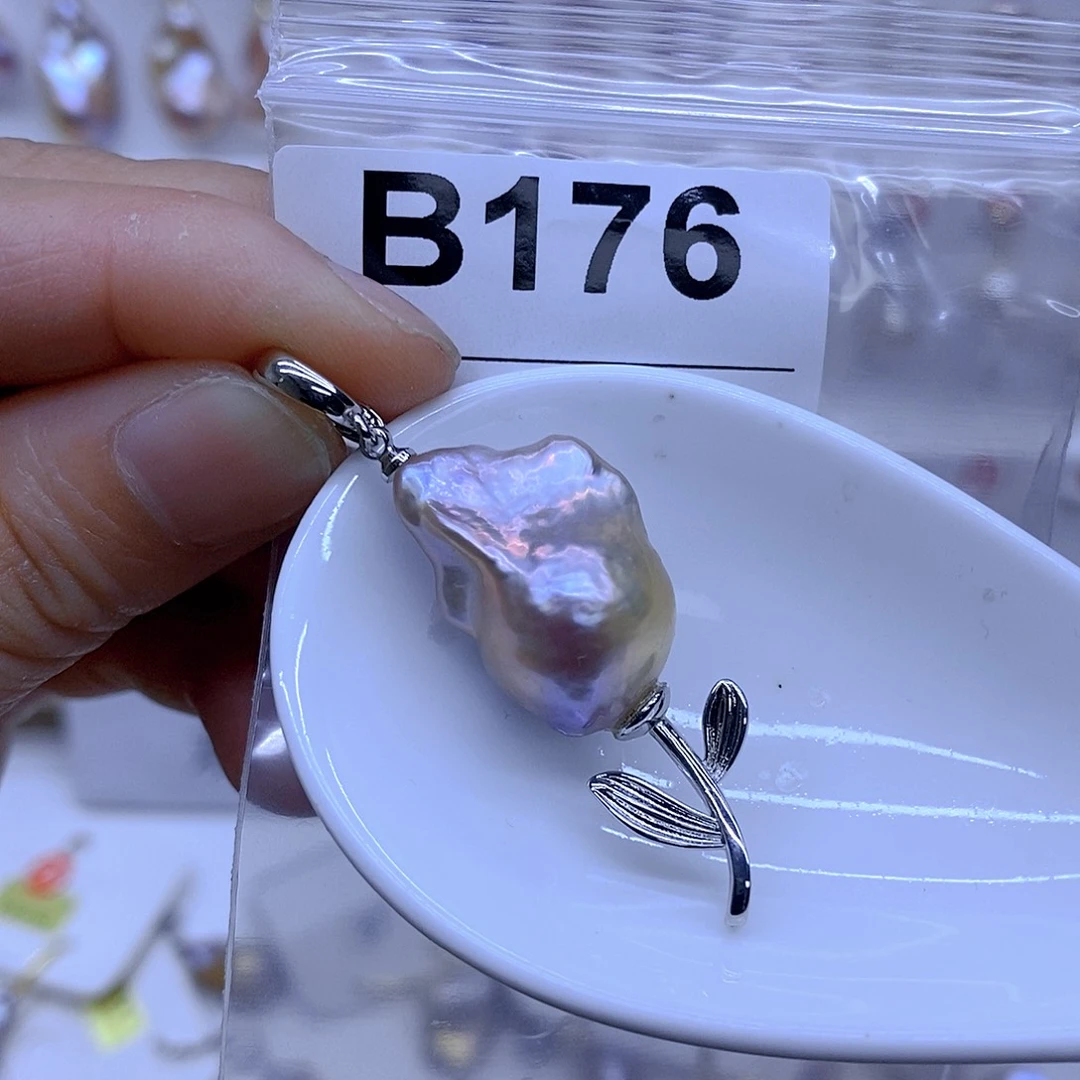 未镶嵌颈饰淡水珍珠