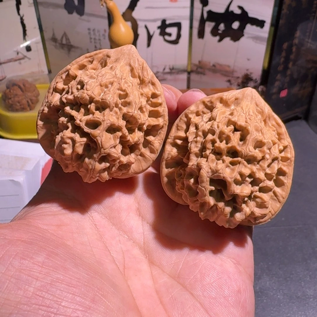 文玩核桃把件65 号麒麟纹官帽毕业级