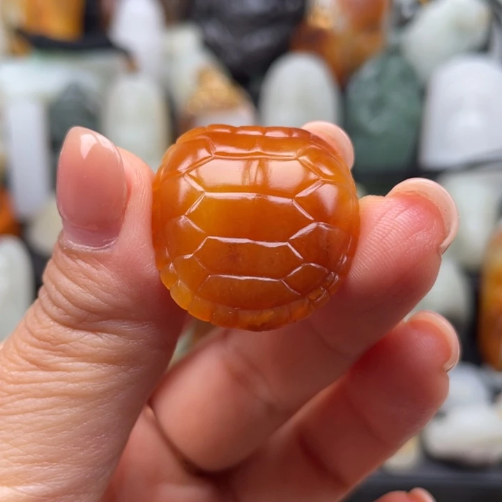 坑***神和田玉未镶嵌颈饰