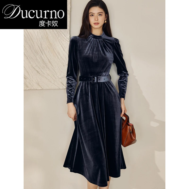 贵气丝绒长袖连衣裙2025秋季新款气质时尚名媛风收腰内搭中长裙子