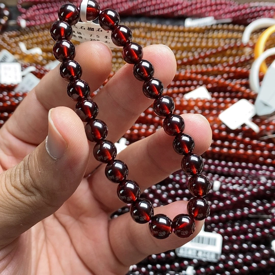 石榴石未镶嵌手链7.5mm毕业级亮酒红